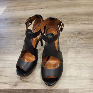 Lauren Ralph Lauren Leather Sandals